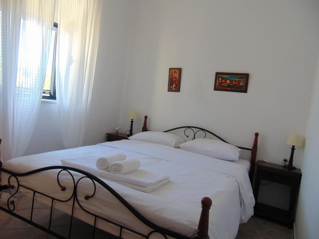 Olga'S House Apartment Neo Oitilo Phòng bức ảnh
